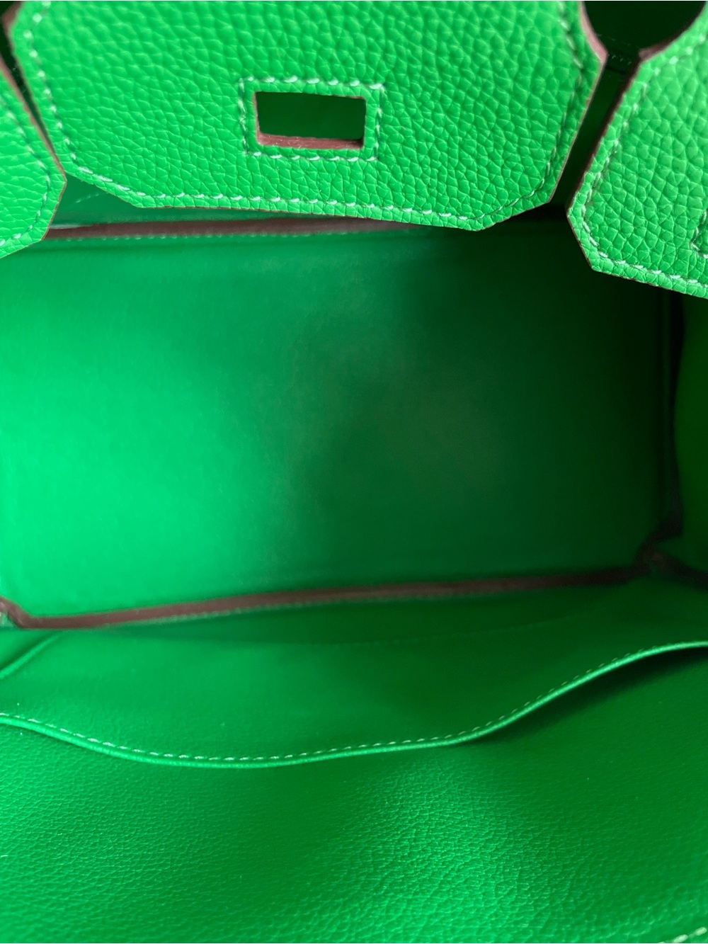 The Ellington 30 - Green - Top-Handle Satchel Bag - Picture 9 of 11